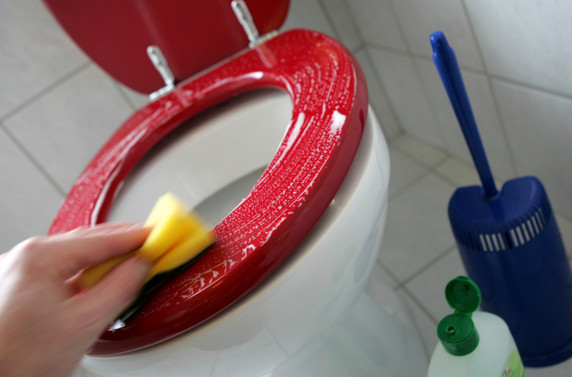 衛(wèi)生間整體清潔